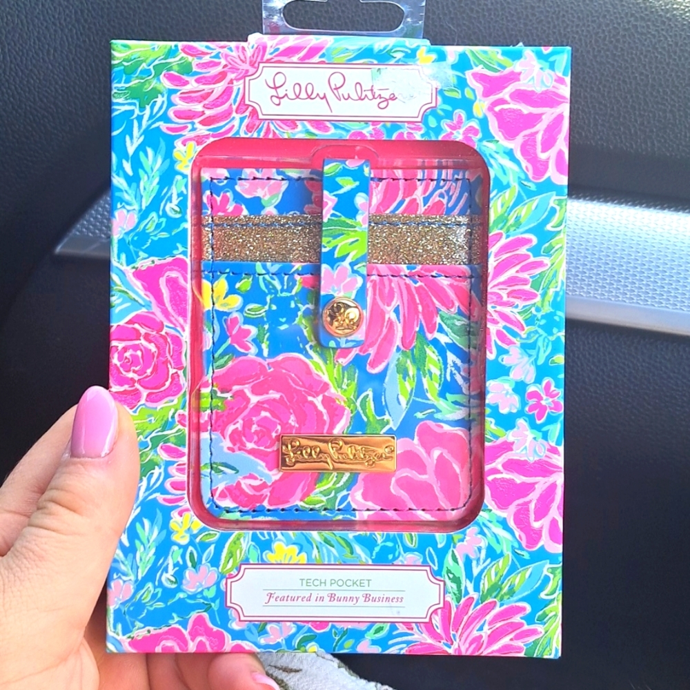 Lilly Pulitzer Tech Pocket Leatherette Card Holder Featured in Bunny Business